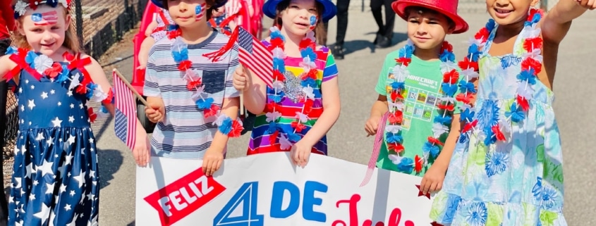 Kids at a 4th of july parade
