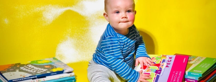 toddler learning to read